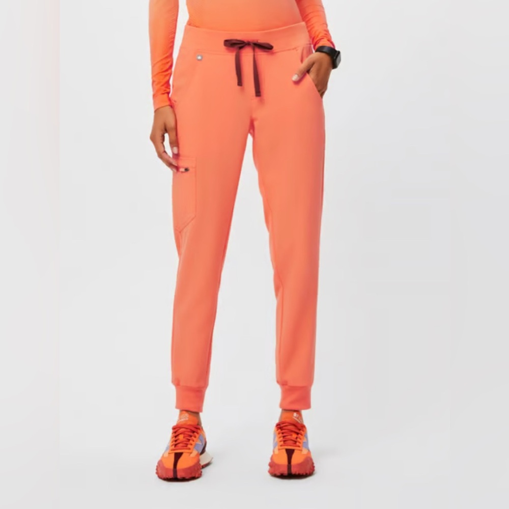 Figs women’s Papaya Zamora jogger scrub pants XS Petite